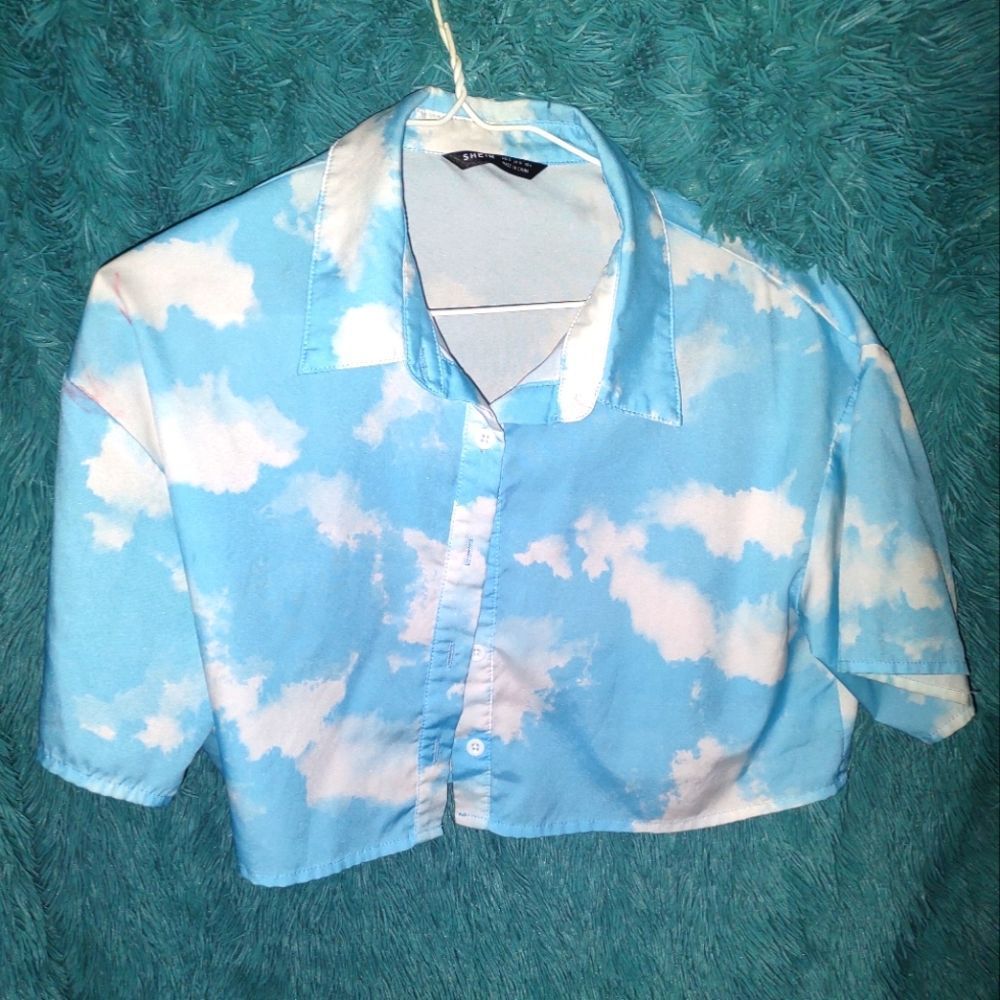 Shein | Blue Cloud Print Cropped T-Shirt